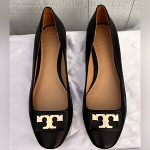 Tory Burch Black Leather Ballet flats